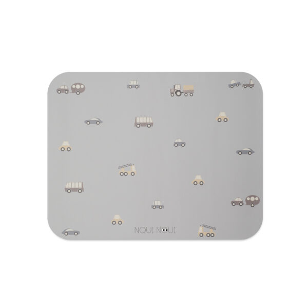 Noui Noui Little Wheels dækkeserviet med biler til børn 43 × 34 cm