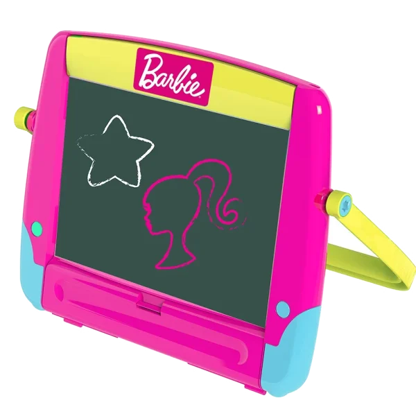 Barbie staffeli 4 i 1 med kridttegninger på tavlen