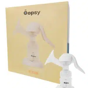 Oopsy manuel brystpumpe foran den gule emballage, model XB-8610